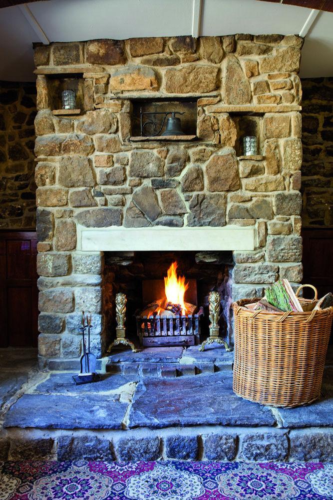 The Golden Lion At Settle Hotel Kültér fotó